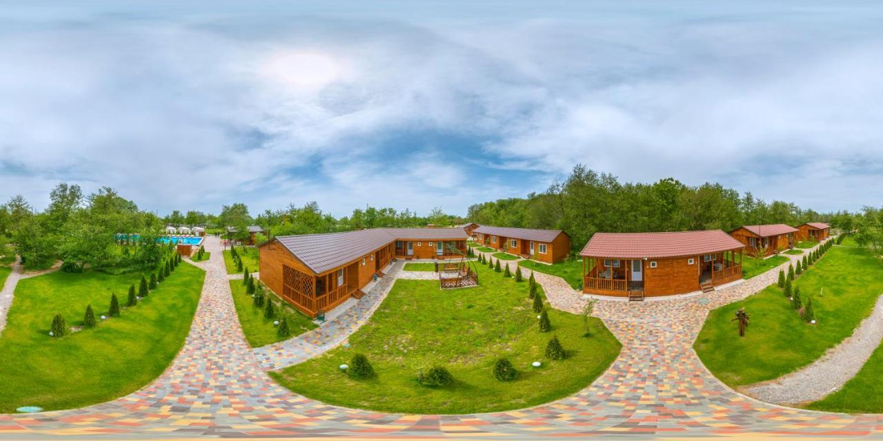 Stara Zbur'yivka Liman Park Eco Hotel المظهر الخارجي الصورة